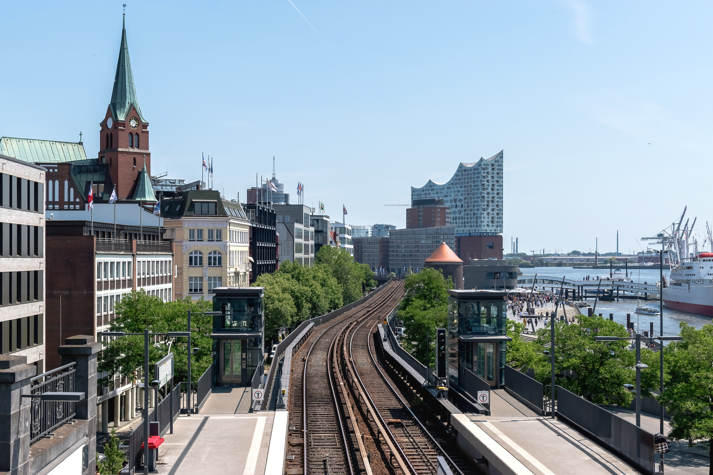 Public transportation | Travel Guide